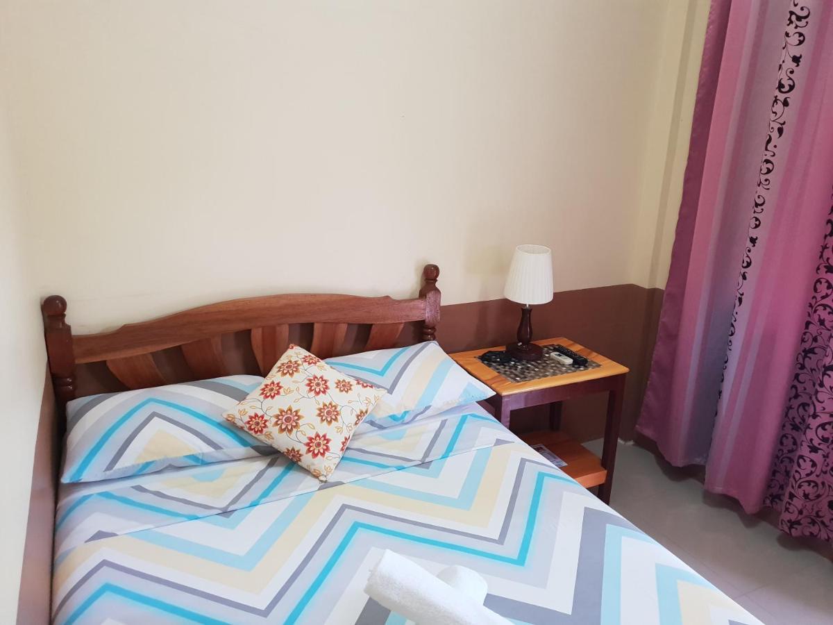 Diakopes Inn Puerto Princesa Eksteriør billede